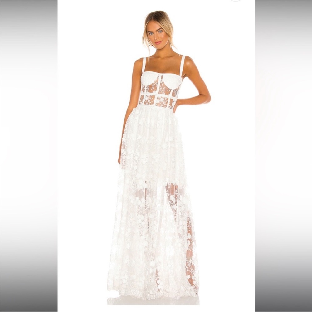 Bronx and Banco white lace dress size M, new with tags, never worn